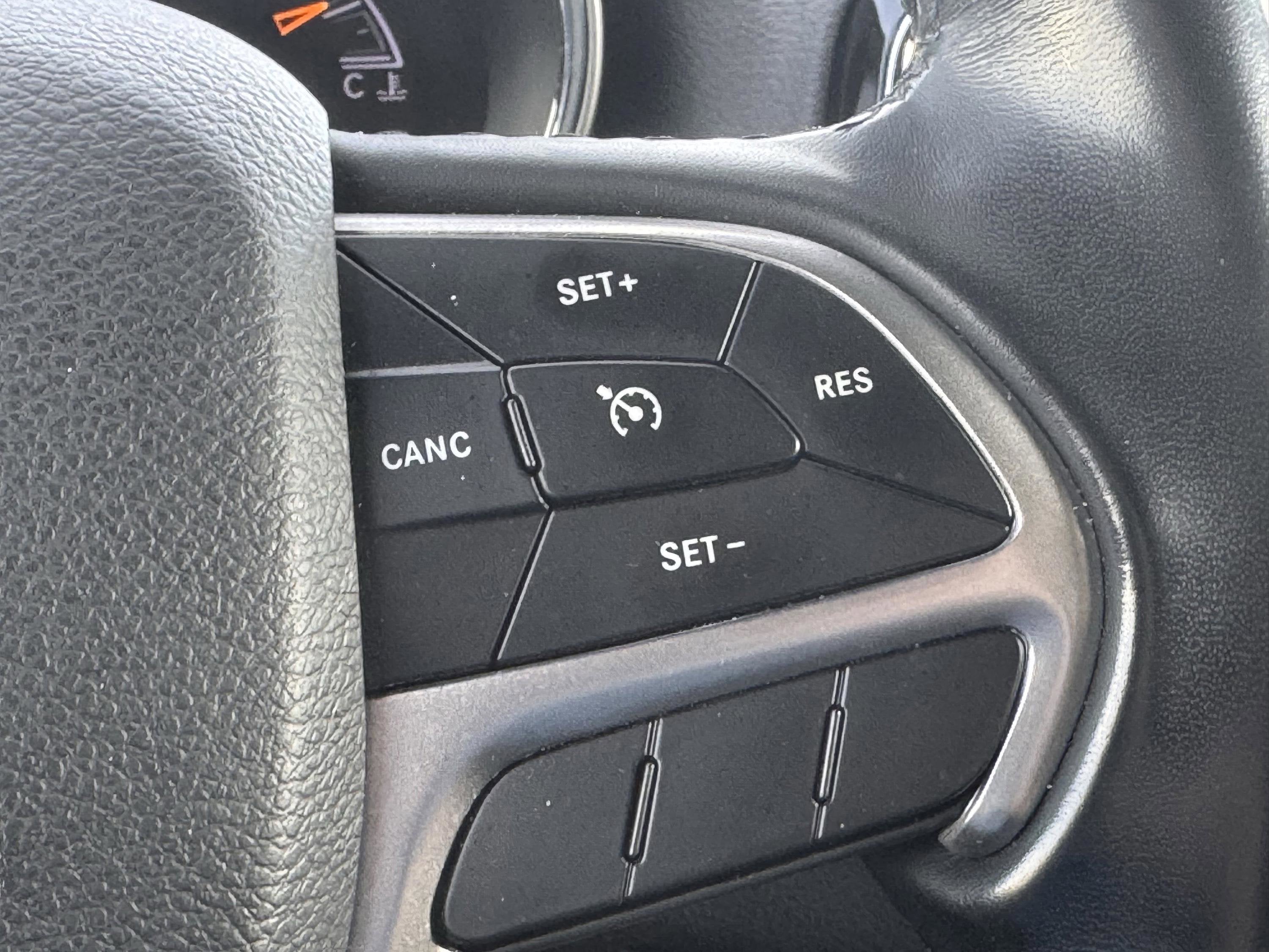 2020 Jeep Grand Cherokee Laredo E