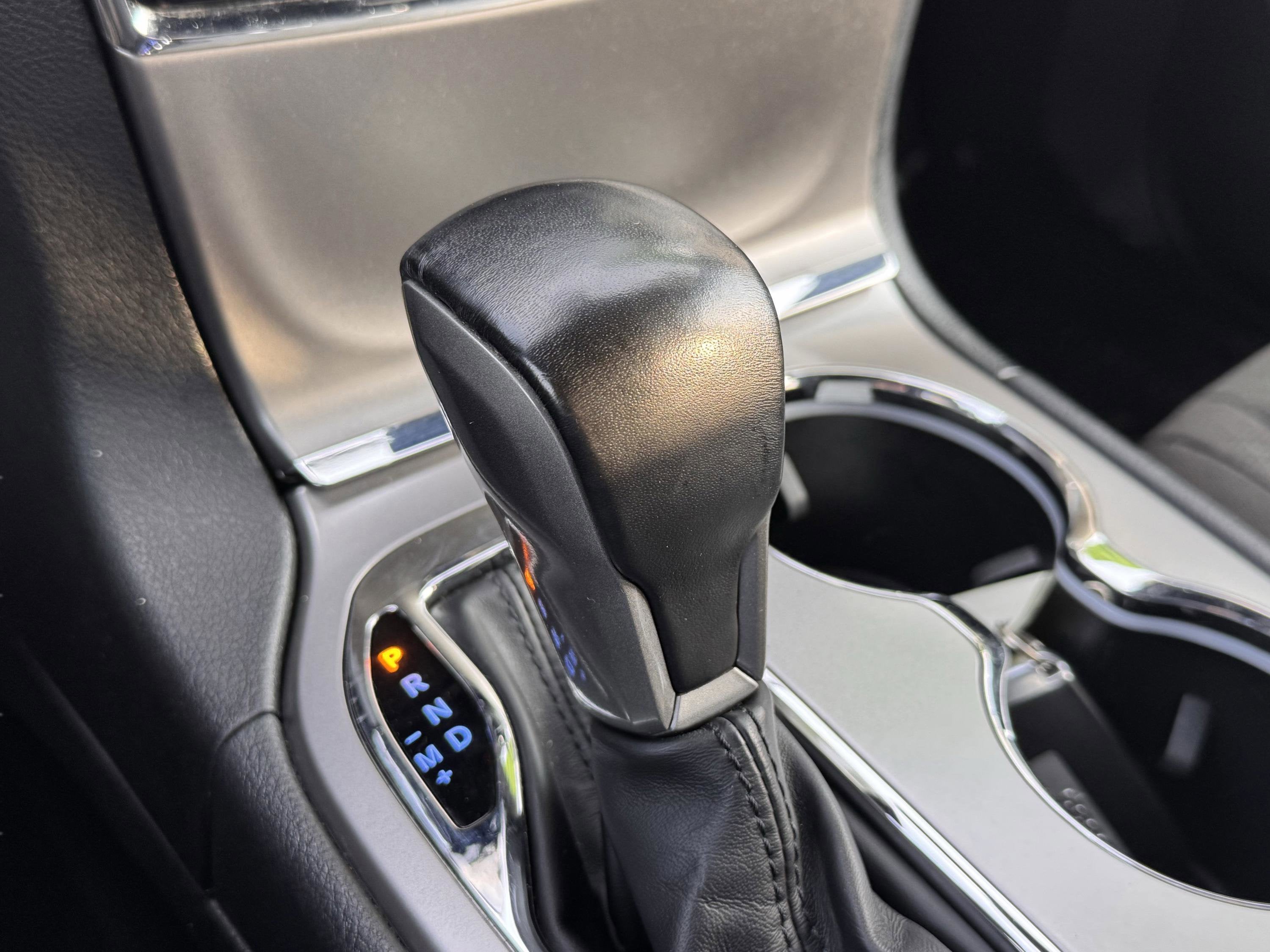 2020 Jeep Grand Cherokee Laredo E