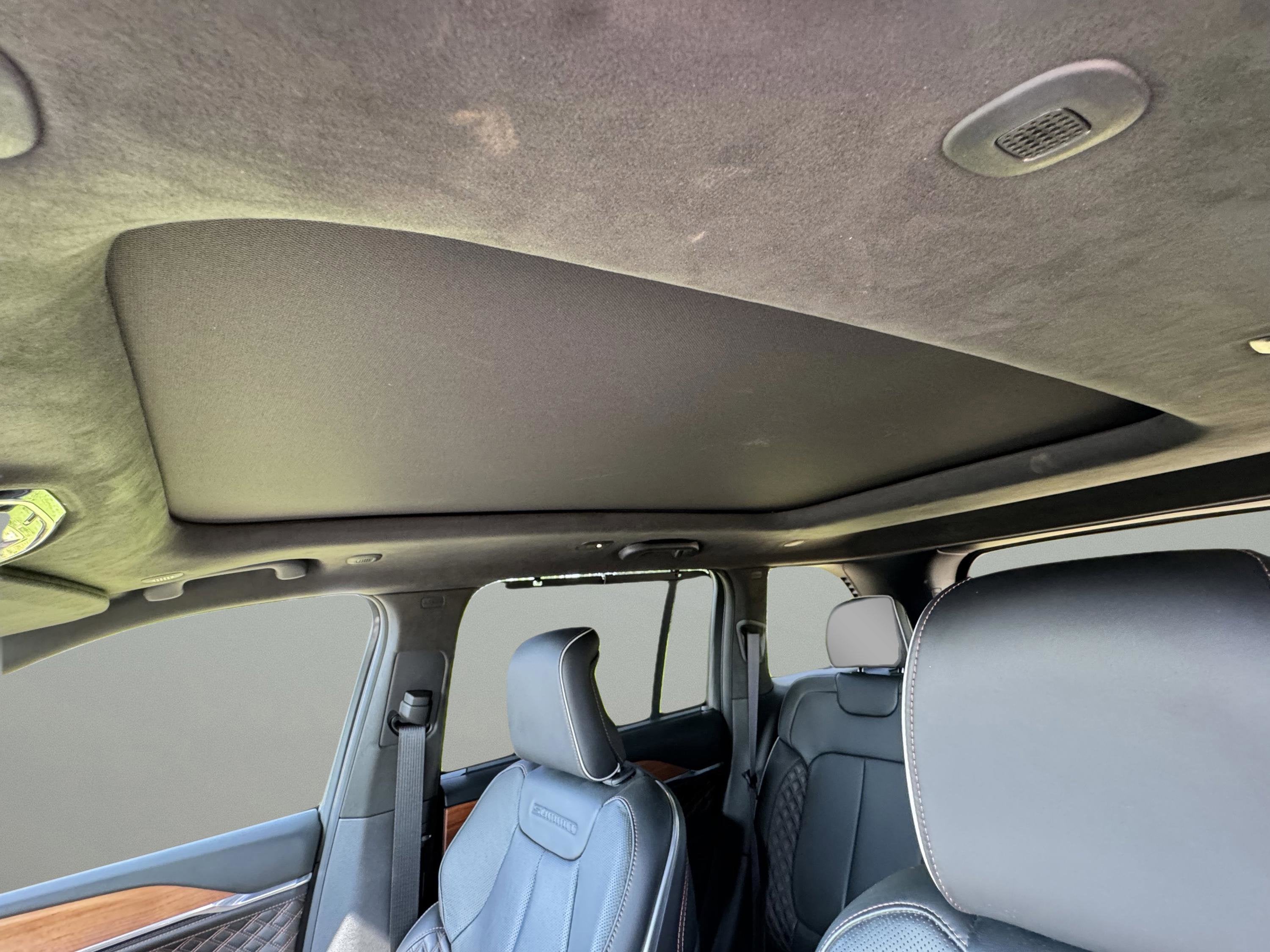 2025 Jeep Grand Cherokee Summit Reserve
