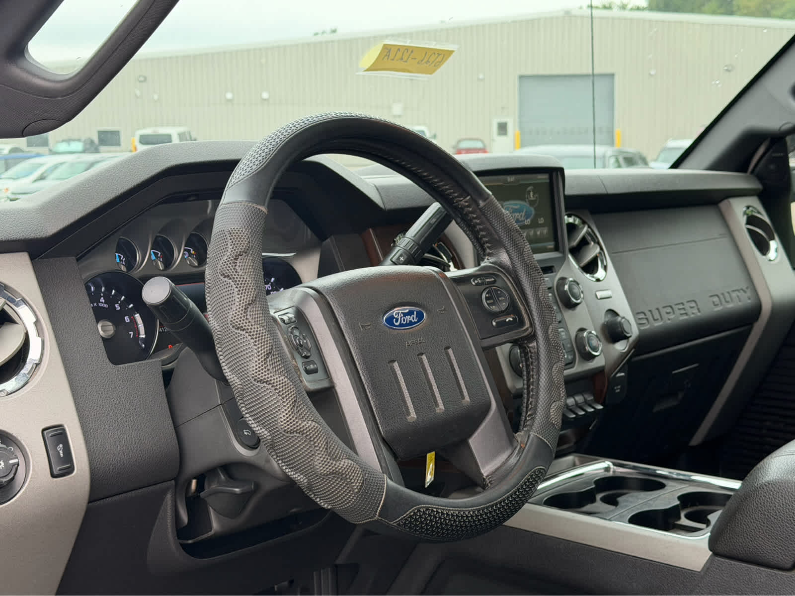 2016 Ford Super Duty F-350 SRW Pickup Lariat