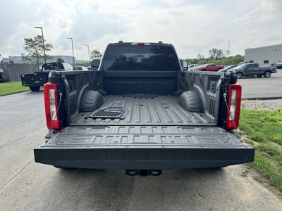 2026 Ford Super Duty F-450 Pickup XLT