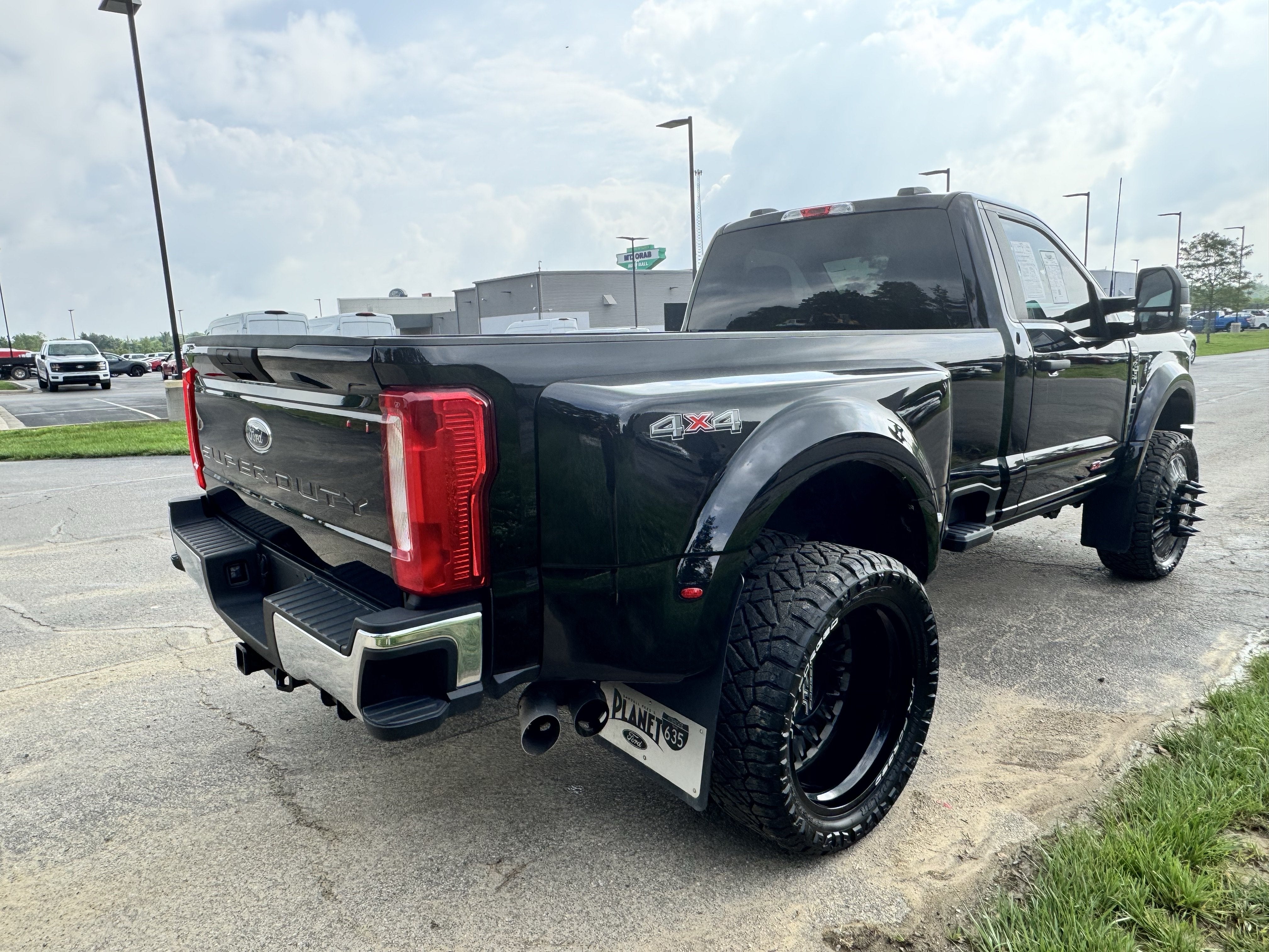 2026 Ford Super Duty F-450 Pickup XLT