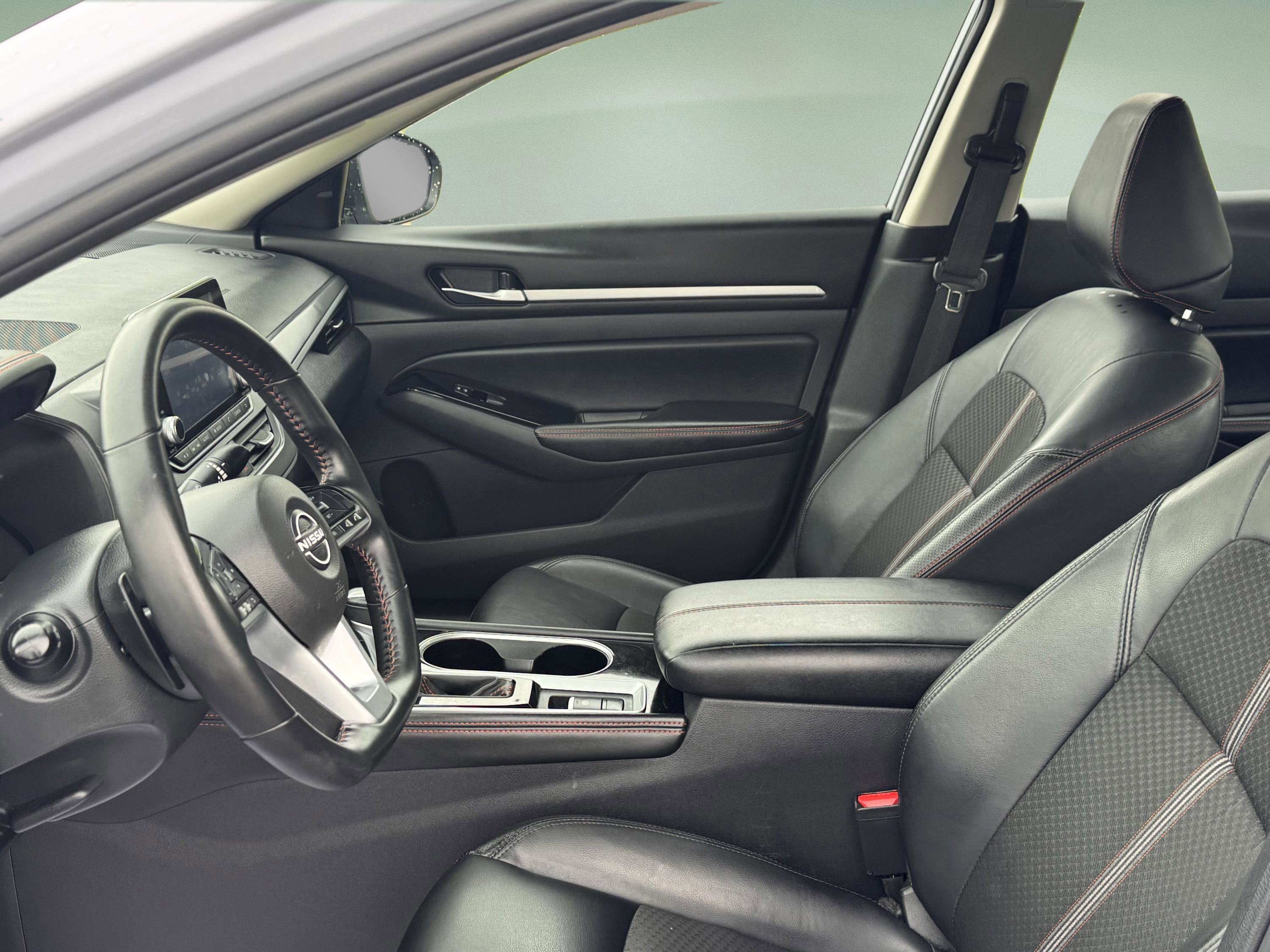 2025 Nissan Altima 2.5 SR