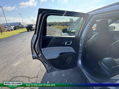 2023 Jeep Compass Latitude Lux