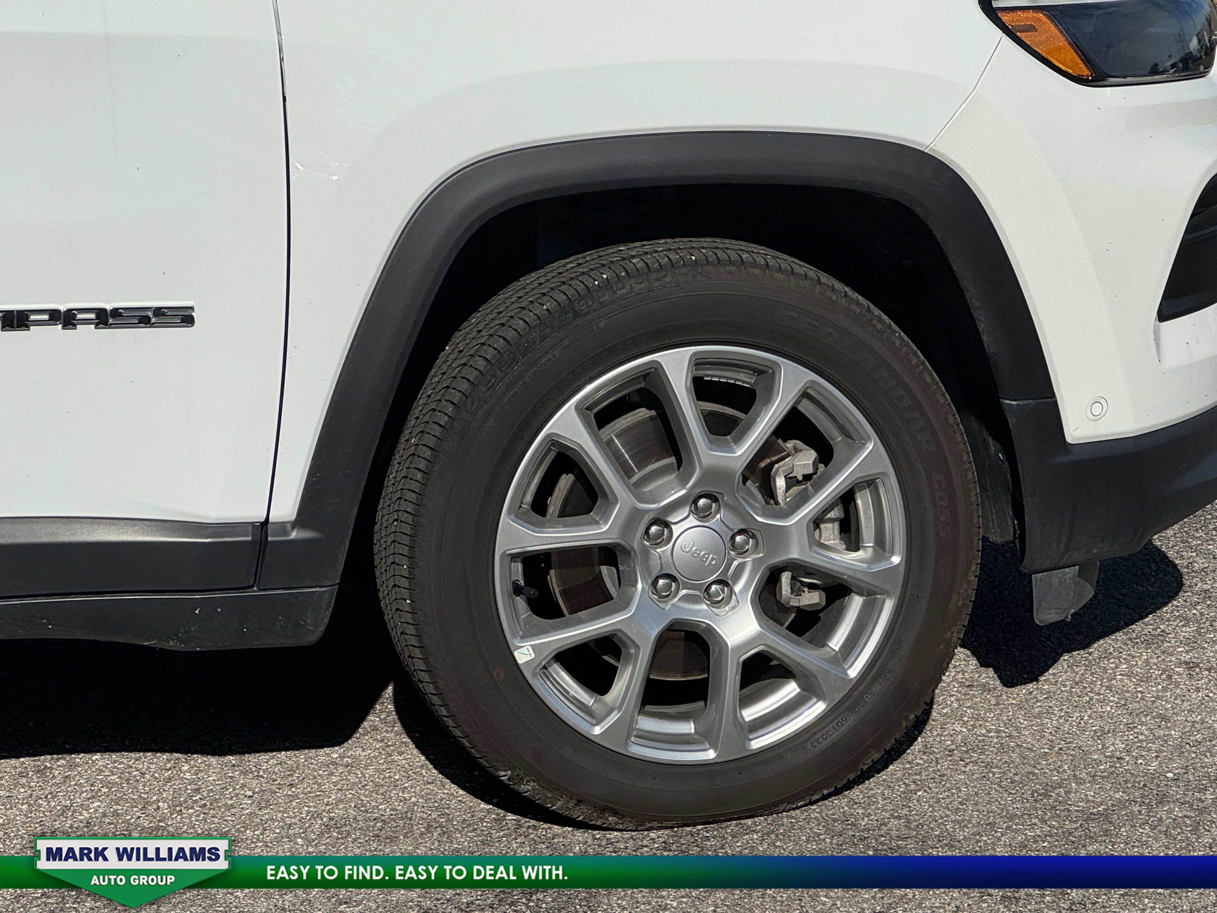 2024 Jeep Compass Latitude Lux