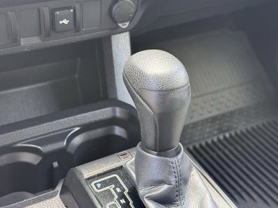 2022 Toyota Tacoma SR V6