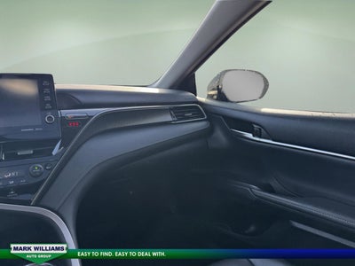 2021 Toyota Camry XSE