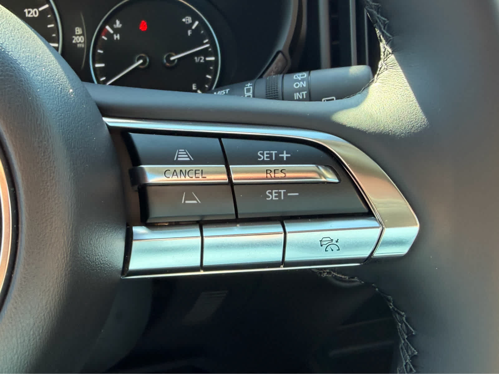 2026 Mazda Mazda CX-50 Hybrid Premium Plus