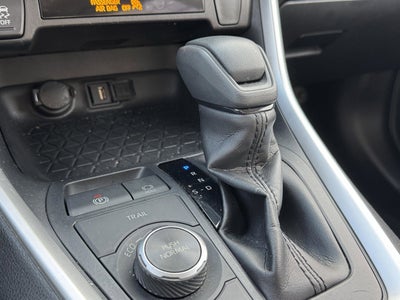 2020 Toyota RAV4 Hybrid XLE