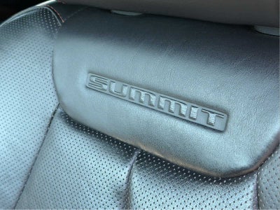 2022 Jeep Grand Cherokee Summit