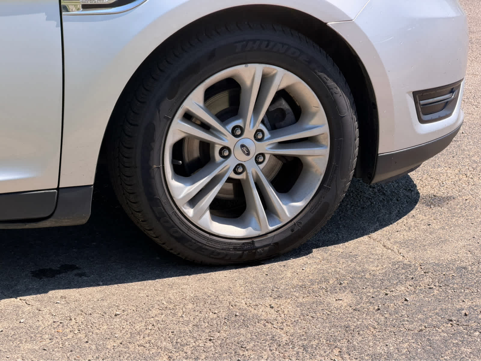 2018 Ford Taurus SEL