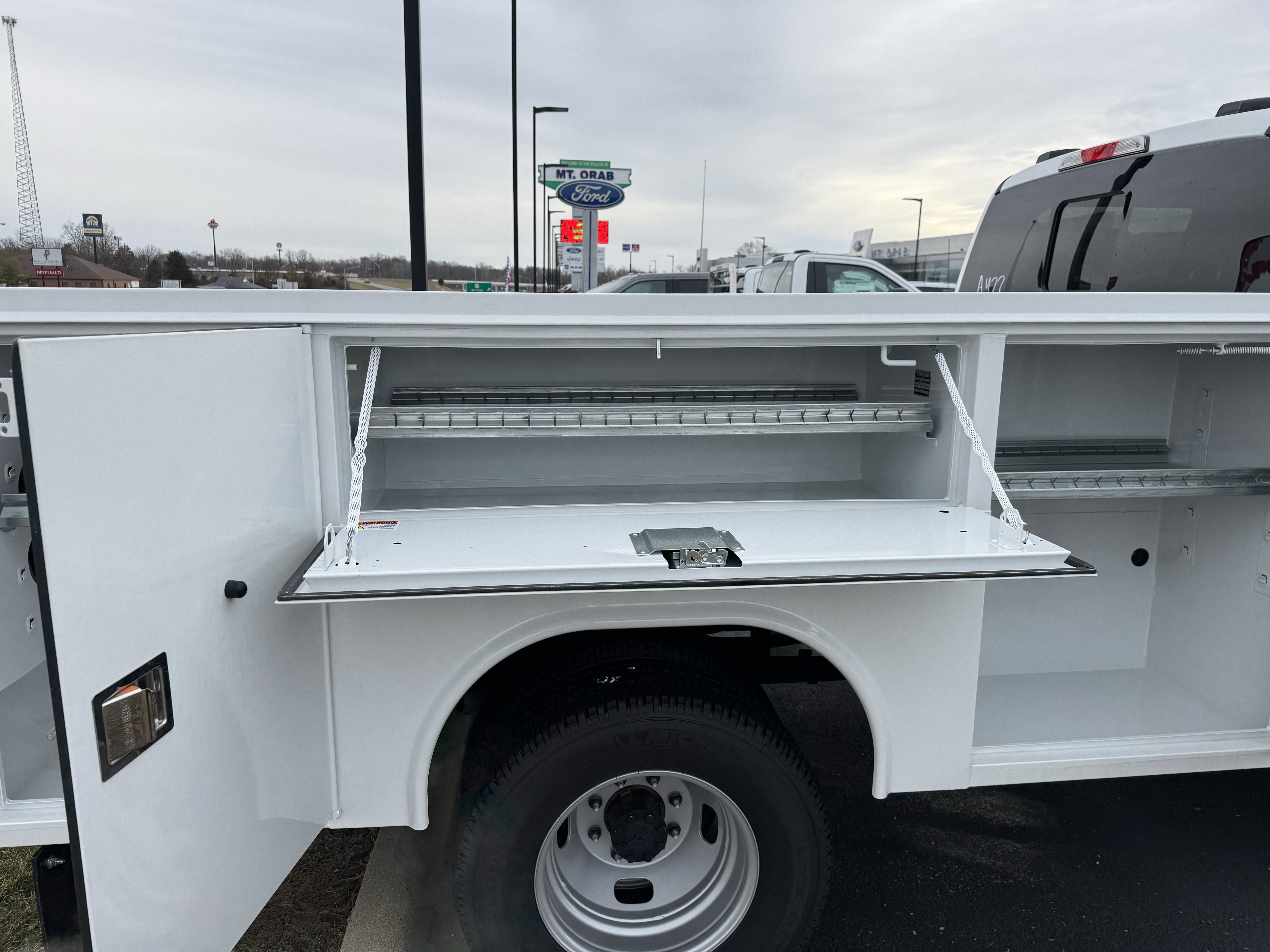 2025 Ford F-350SD XL DRW