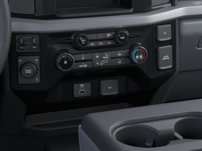 2026 Ford Super Duty F-350 DRW Chassis Cab LARIAT