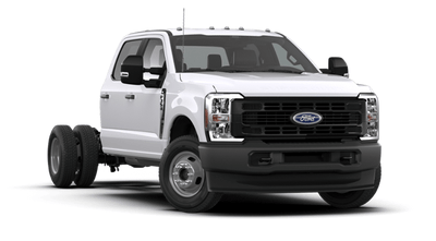 2026 Ford Super Duty F-350 DRW Chassis Cab LARIAT