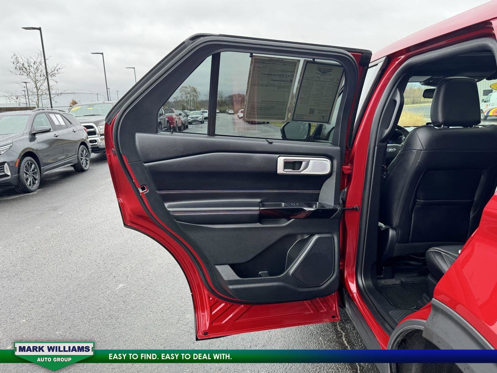 2021 Ford Explorer ST