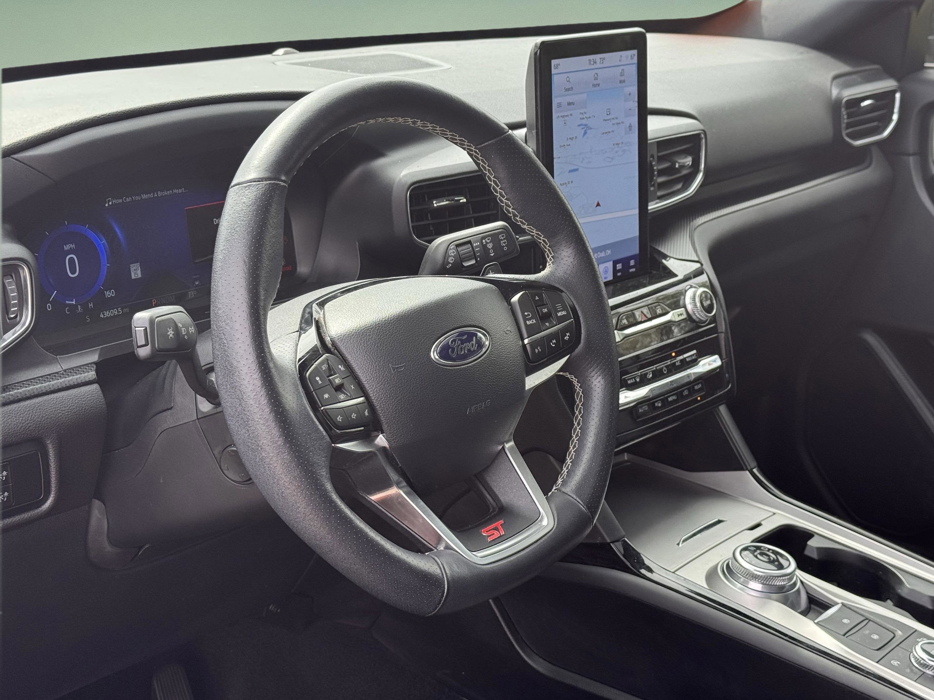 2023 Ford Explorer ST