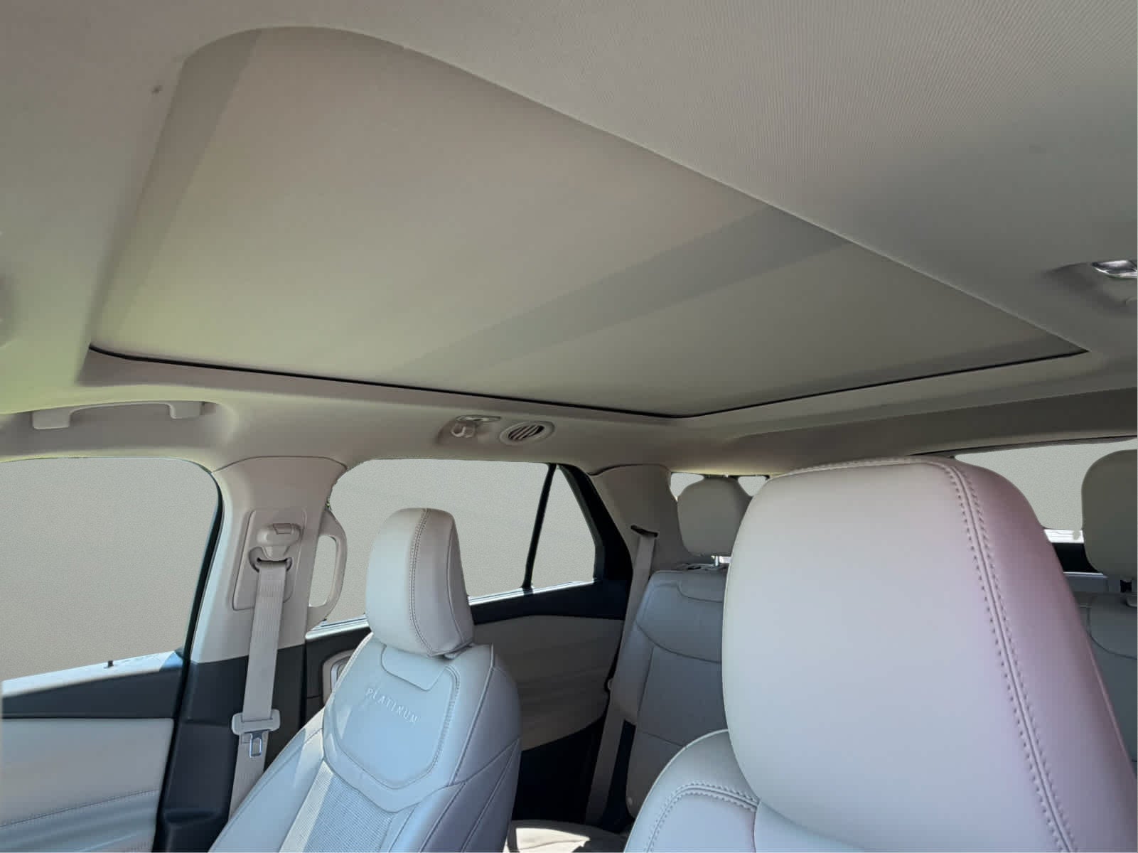 2021 Ford Explorer Platinum
