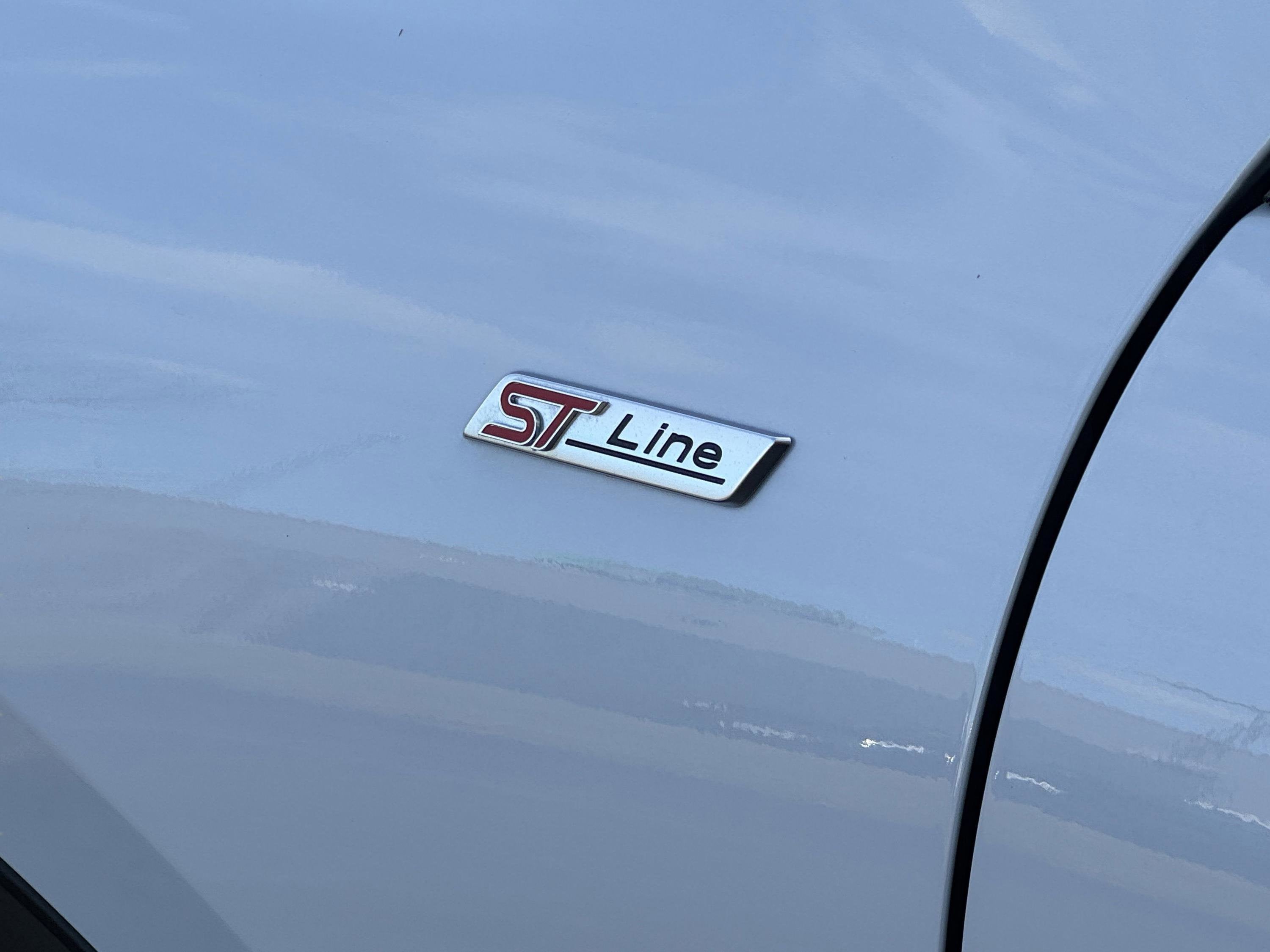 2025 Ford Escape ST-Line