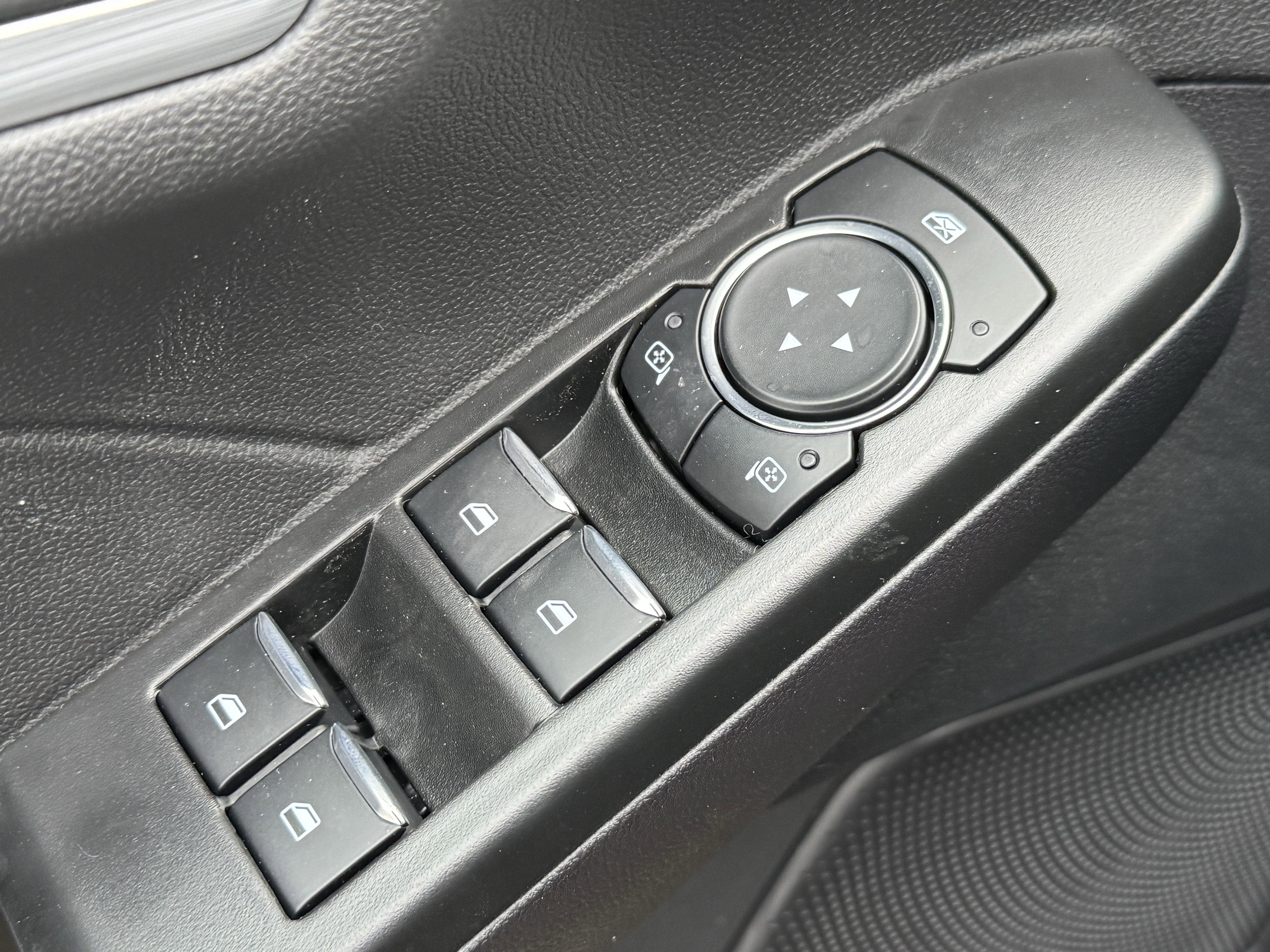 2026 Ford Escape Platinum