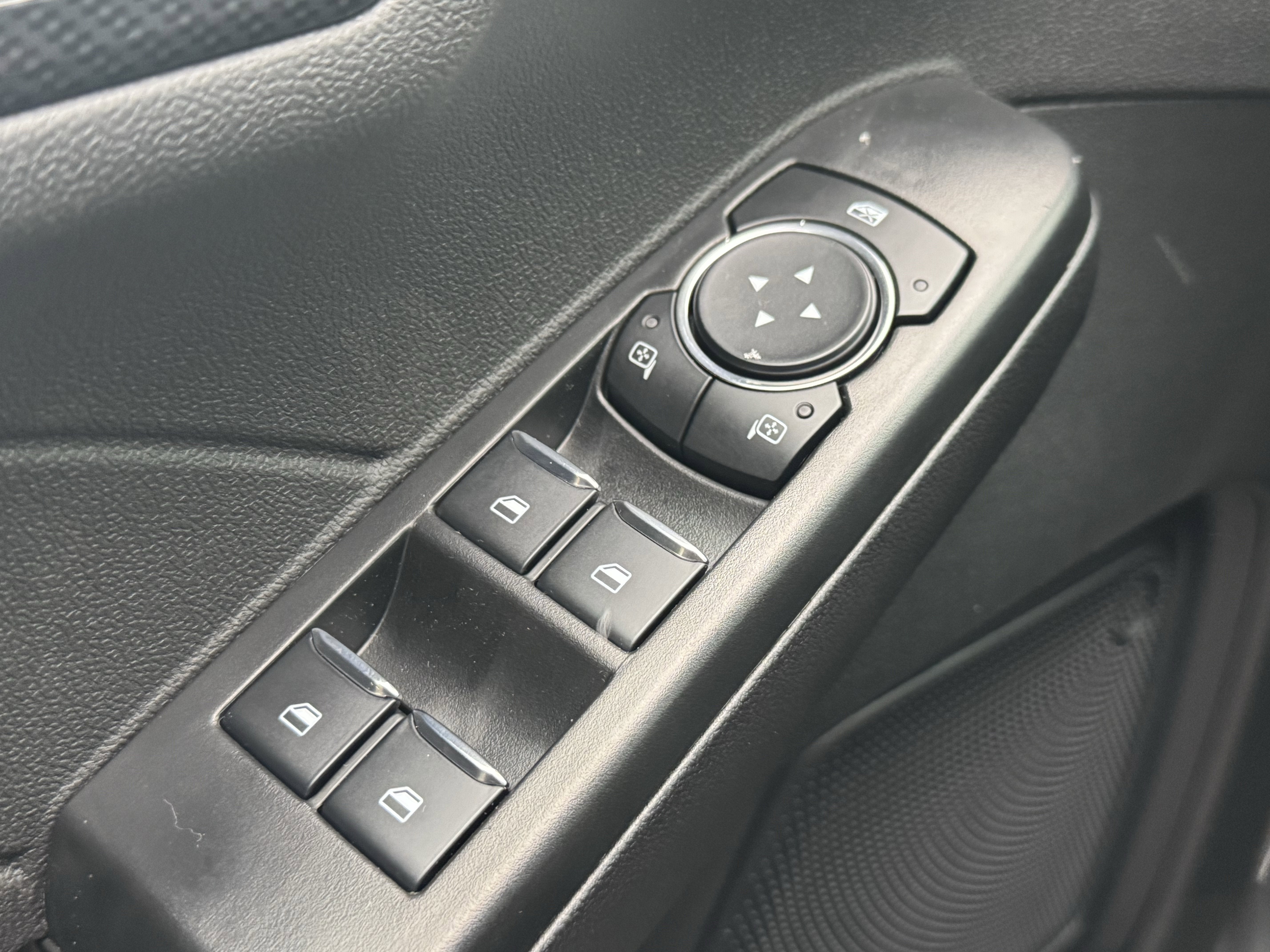 2026 Ford Escape Hybrid ST-Line Select