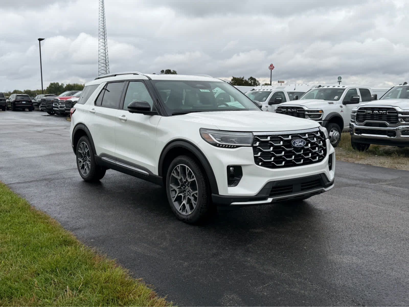 2027 Ford Explorer Platinum