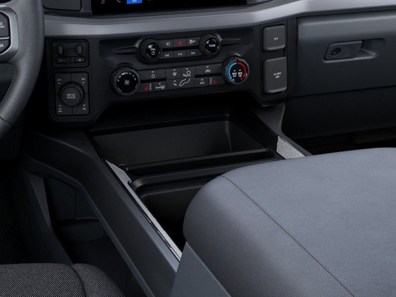2027 Ford Super Duty F-250 SRW F-250® XLT
