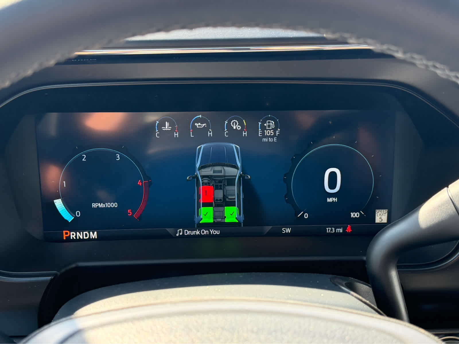 2027 Ford Super Duty F-350 DRW LARIAT
