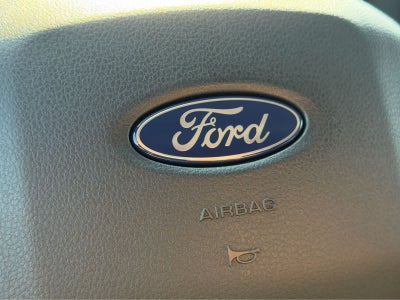 2027 Ford Super Duty F-350 DRW XL
