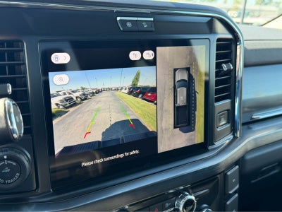 2027 Ford Super Duty F-350 DRW LARIAT