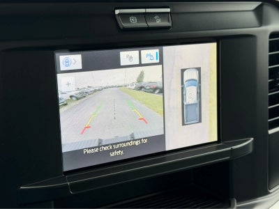 2027 Ford Super Duty F-350 DRW XL