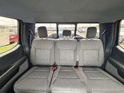 2027 Ford Super Duty F-350 DRW XL