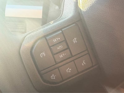 2027 Ford Super Duty F-350 DRW XL