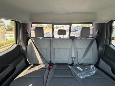 2027 Ford Super Duty F-350 DRW XL
