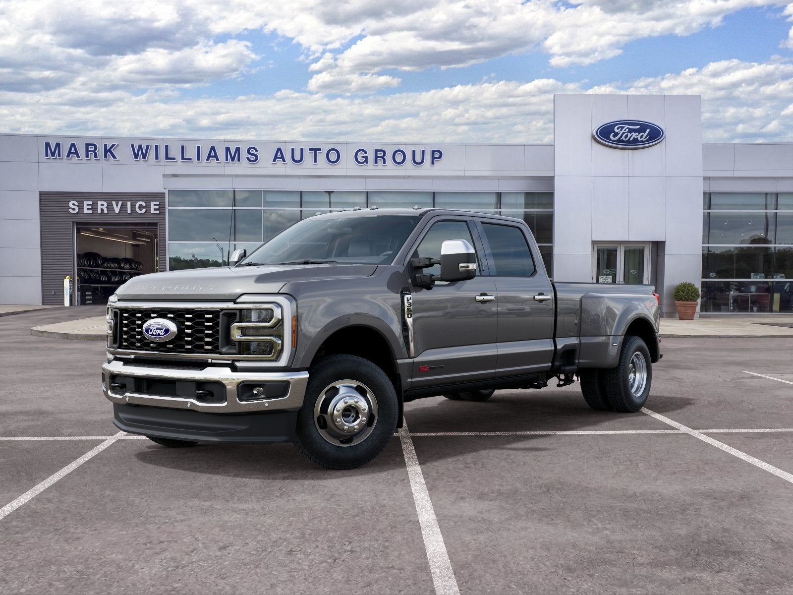 2027 Ford Super Duty F-350 DRW LARIAT