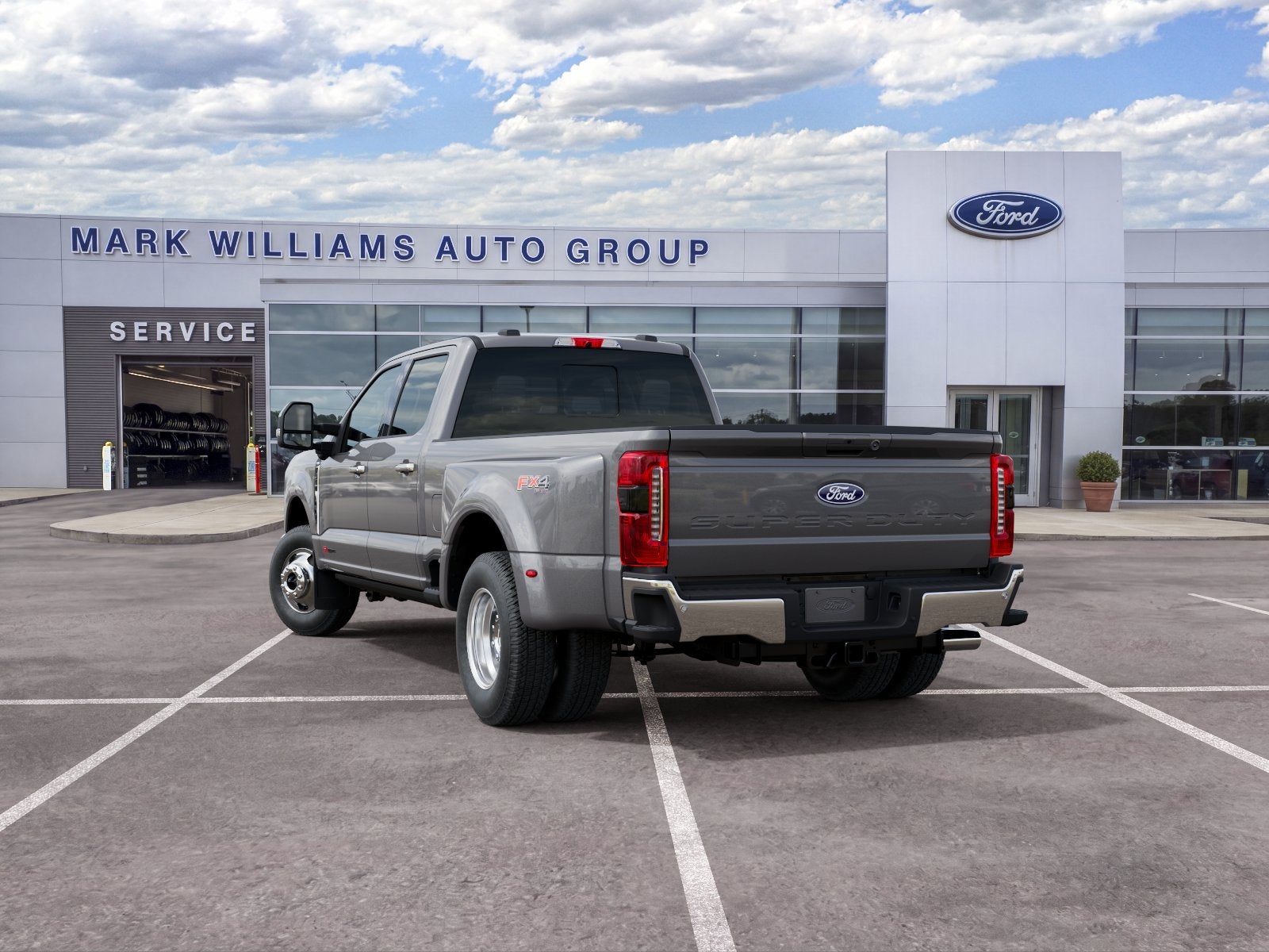 2027 Ford Super Duty F-350 DRW LARIAT