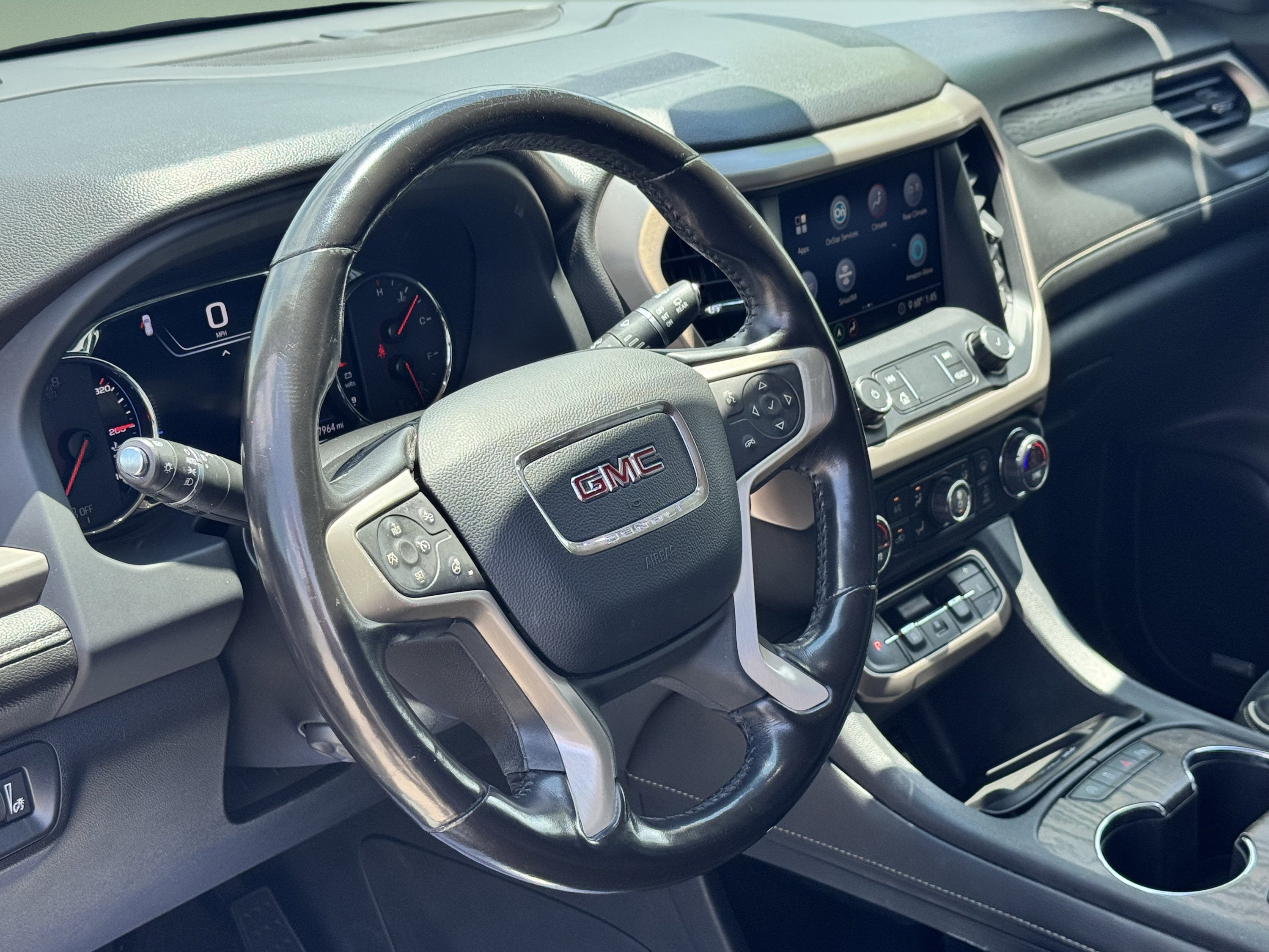 2020 GMC Acadia Denali