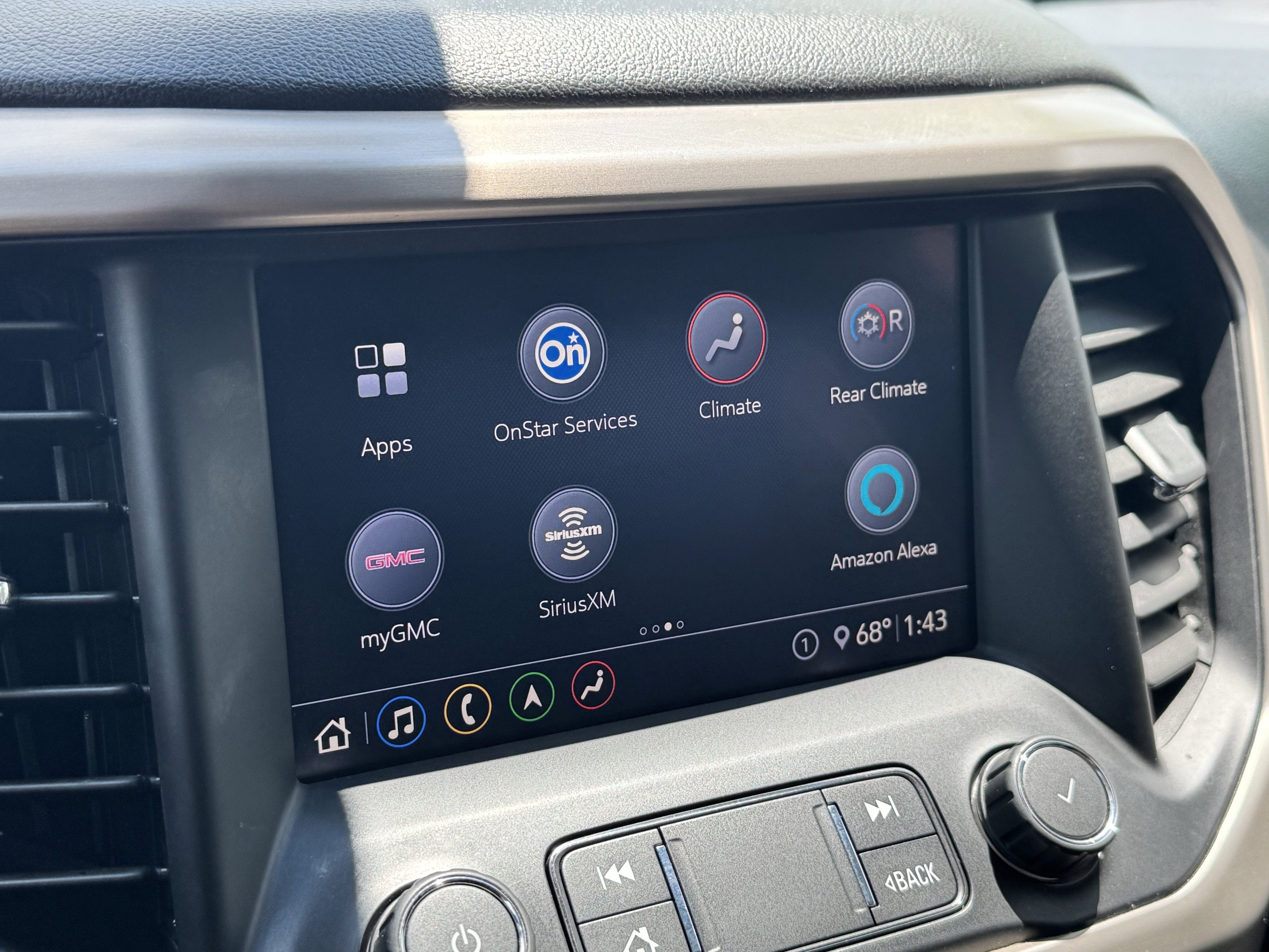 2020 GMC Acadia Denali