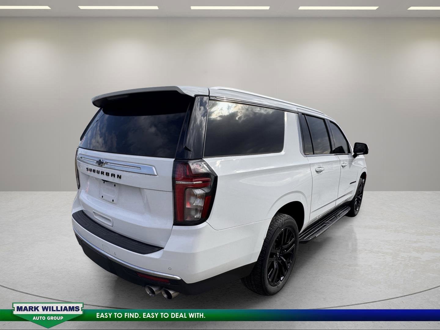 2023 Chevrolet Suburban High Country