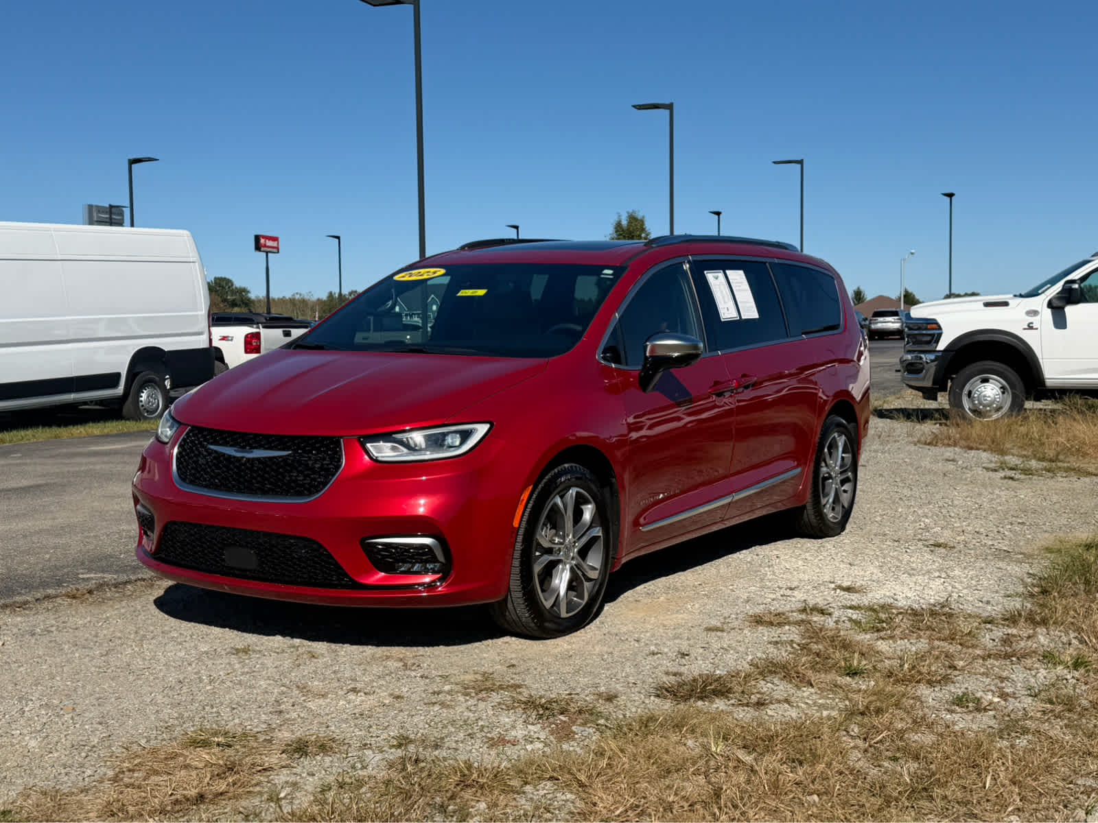 2025 Chrysler Pacifica Pinnacle