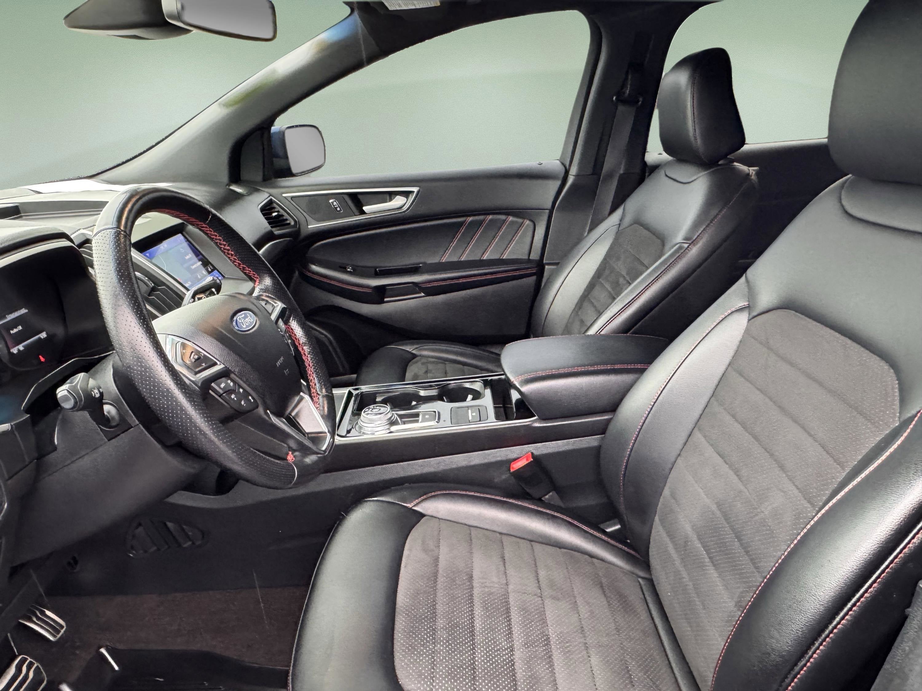 2020 Ford Edge ST Line