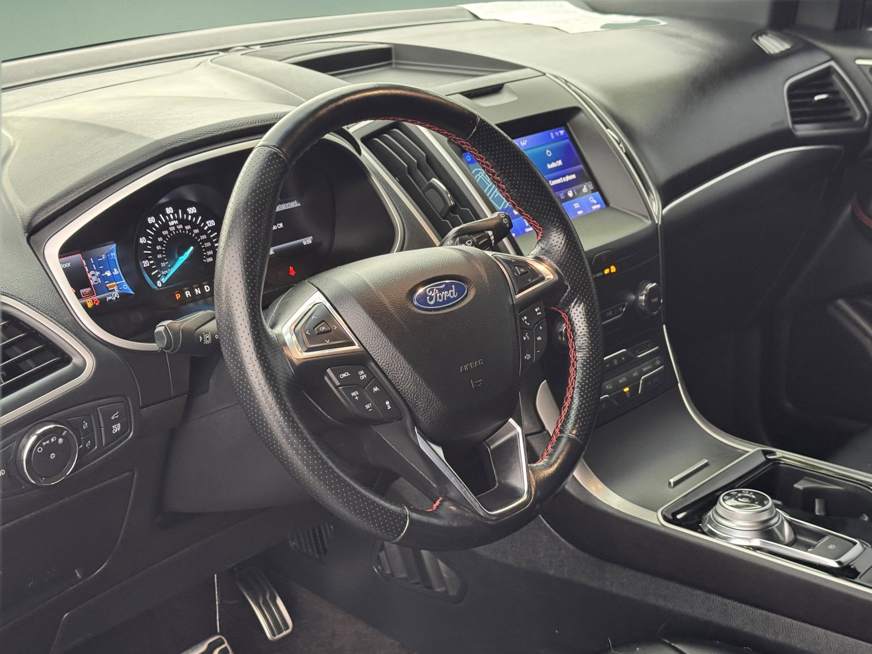 2020 Ford Edge ST Line