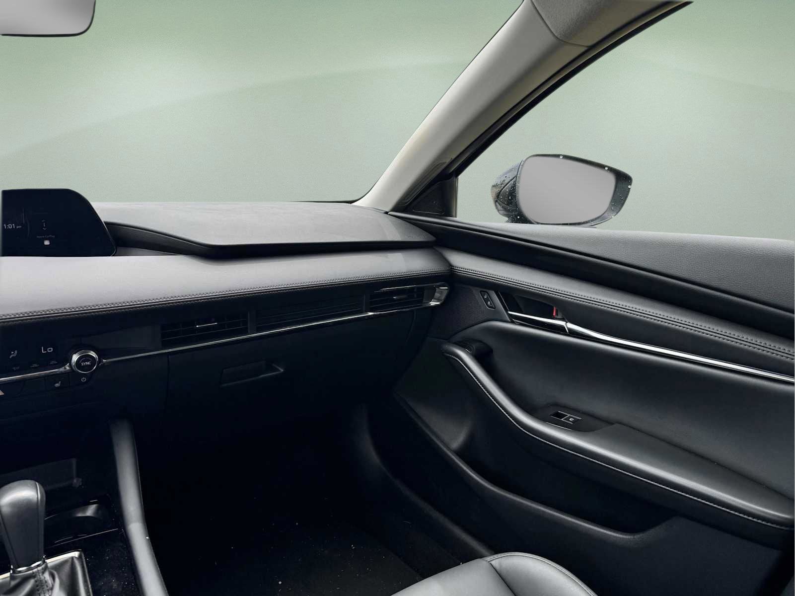 2024 Mazda Mazda3 2.5 S Preferred Package