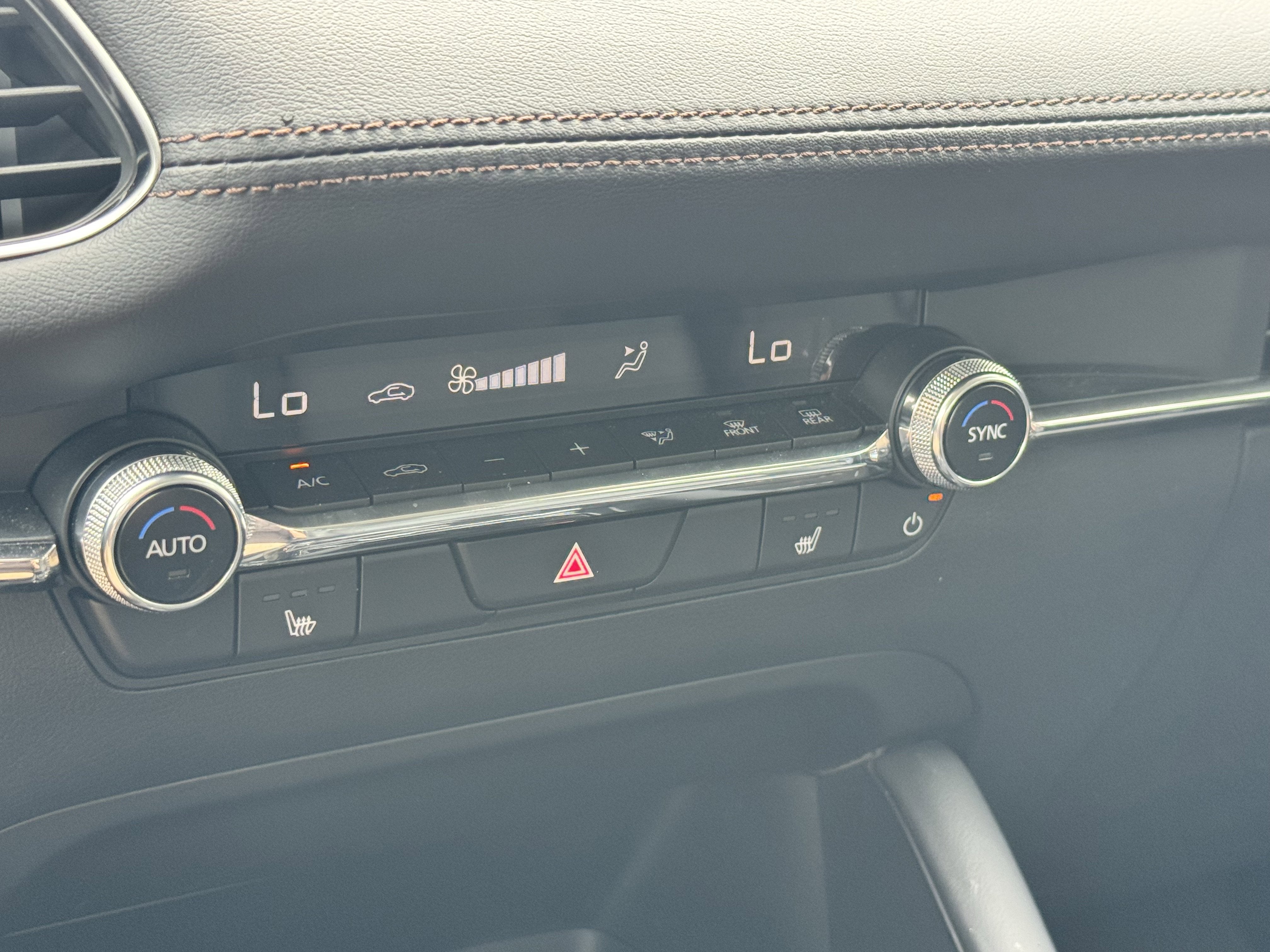 2024 Mazda Mazda3 2.5 S Preferred Package