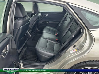 2018 Toyota Avalon Hybrid XLE Premium