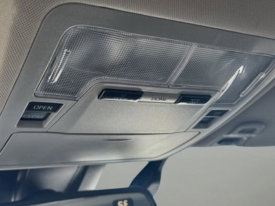 2018 Toyota Avalon Hybrid XLE Premium