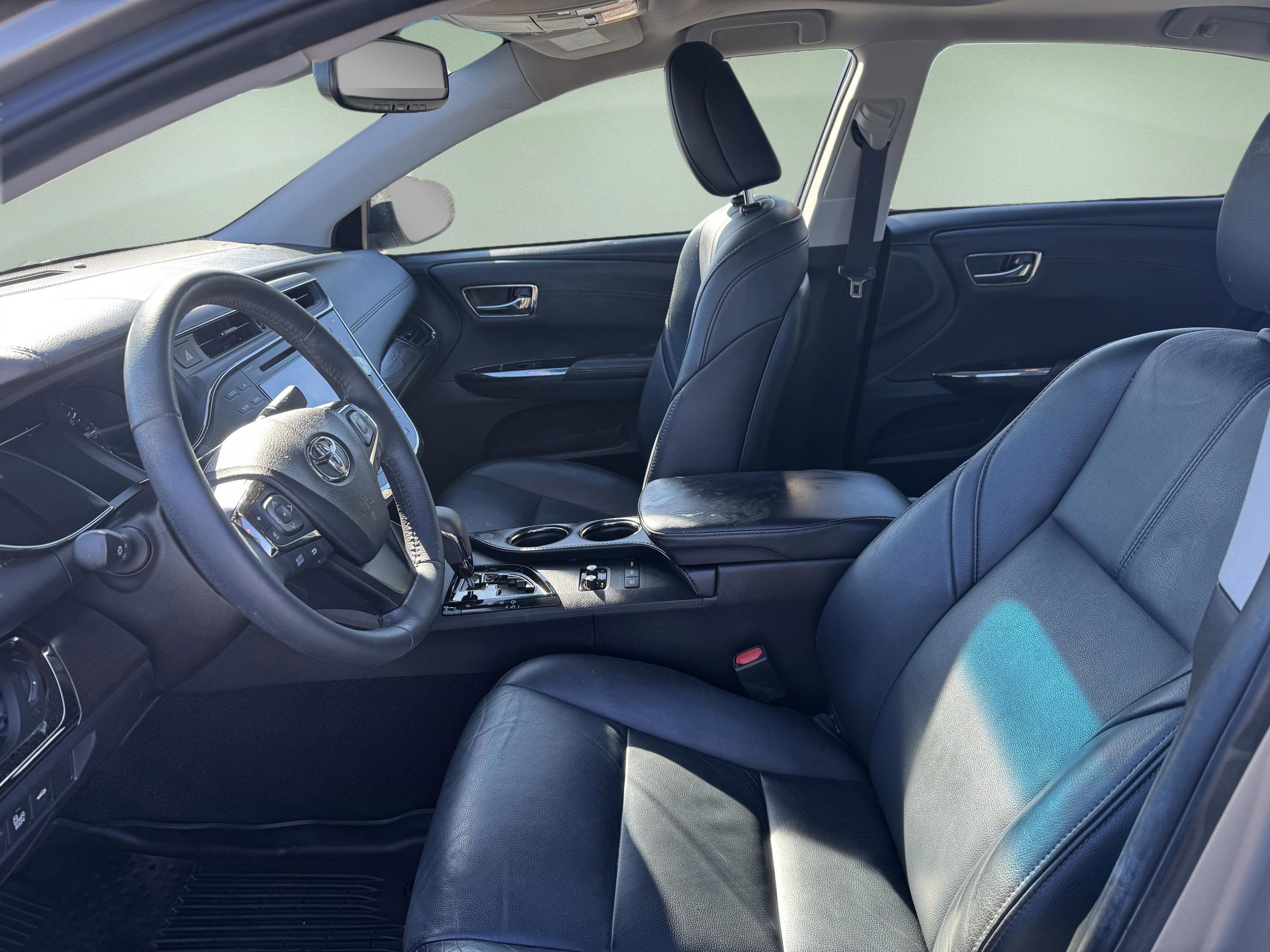 2018 Toyota Avalon Hybrid XLE Premium