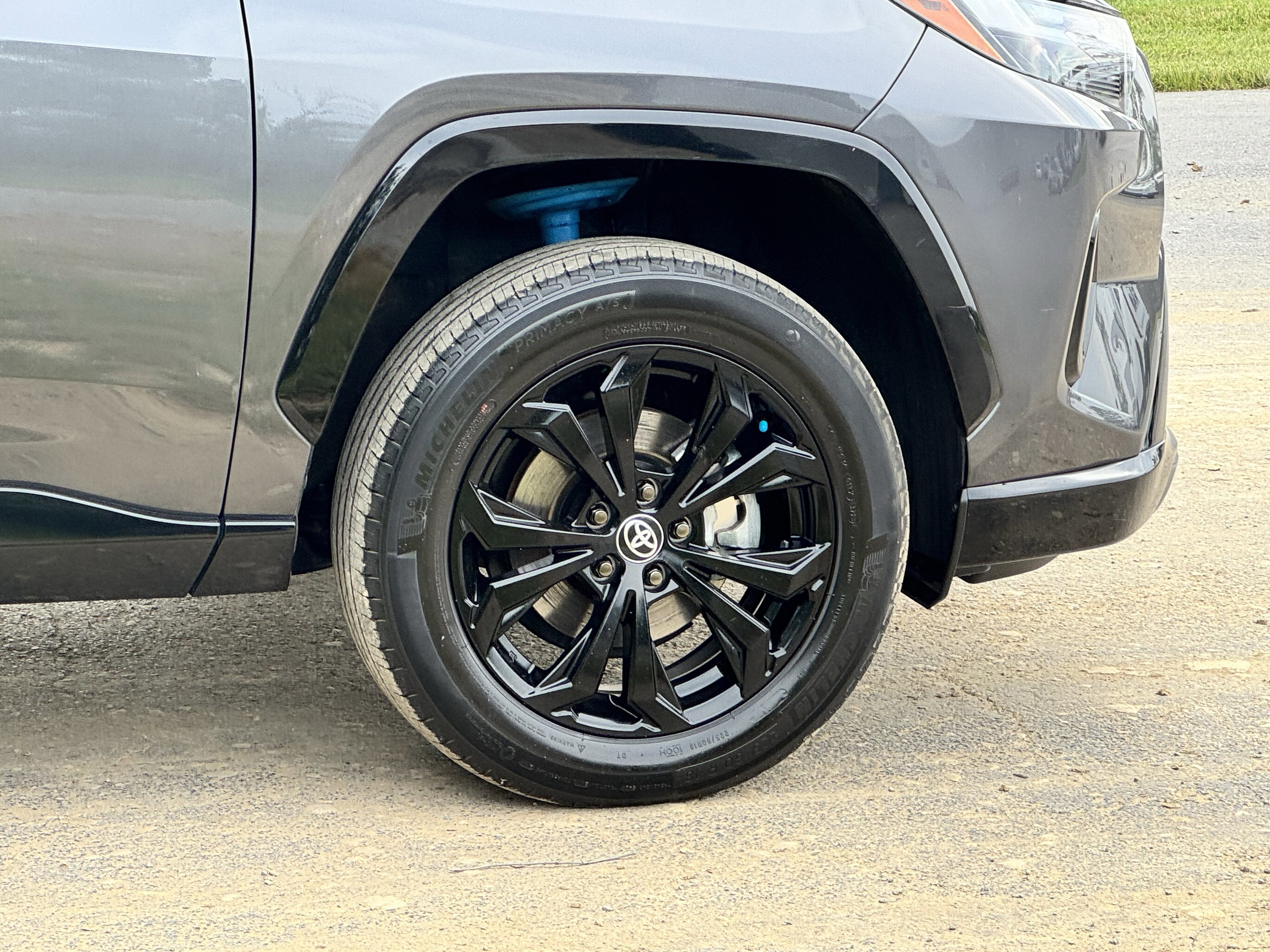 2023 Toyota RAV4 Hybrid SE