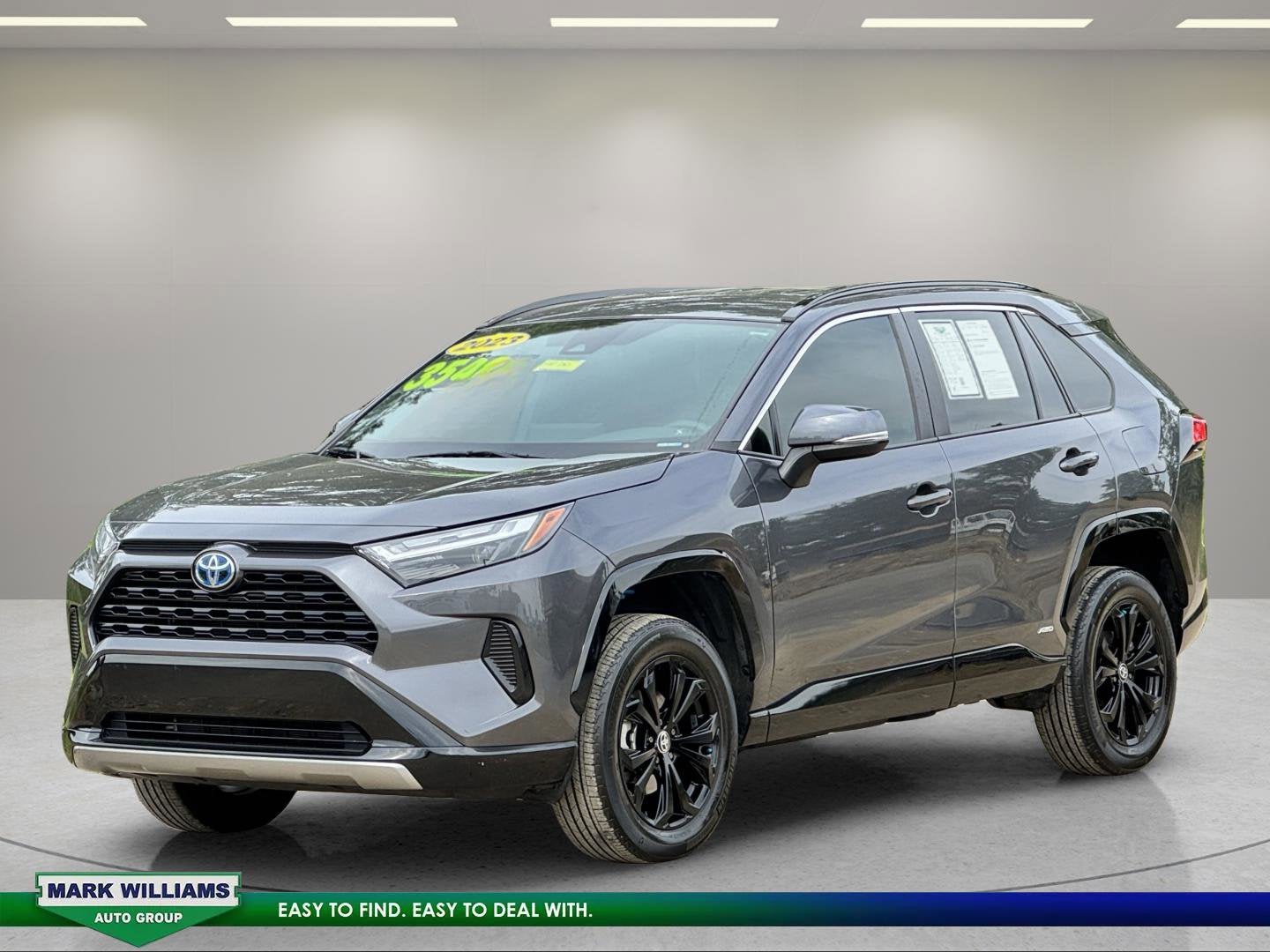 2023 Toyota RAV4 Hybrid SE