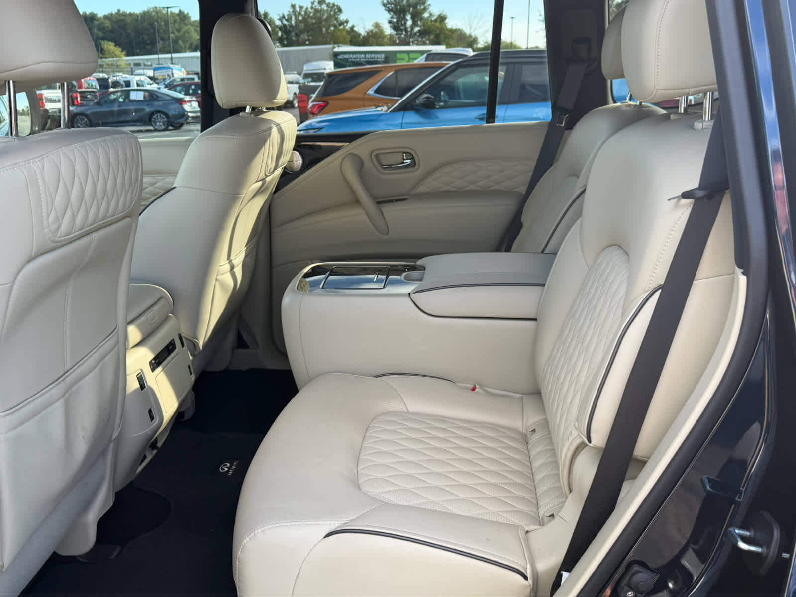 2024 INFINITI QX80 SENSORY