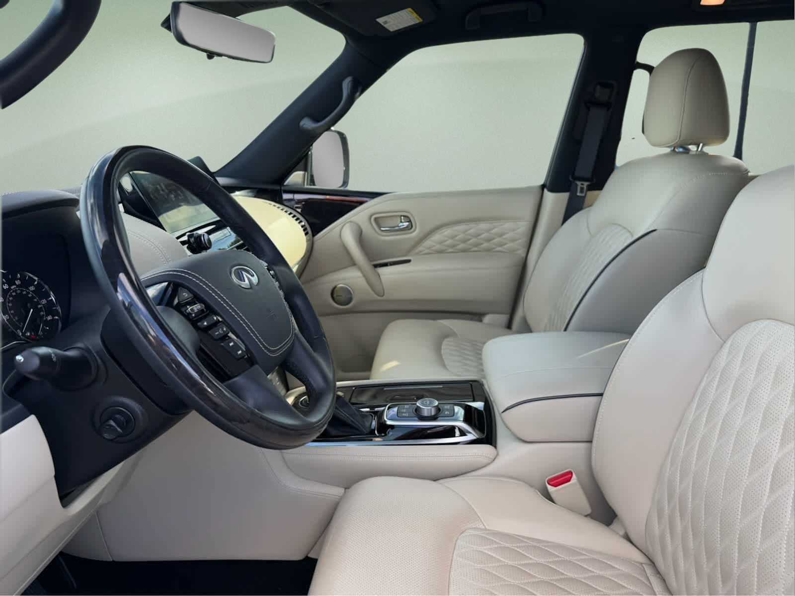 2024 INFINITI QX80 SENSORY